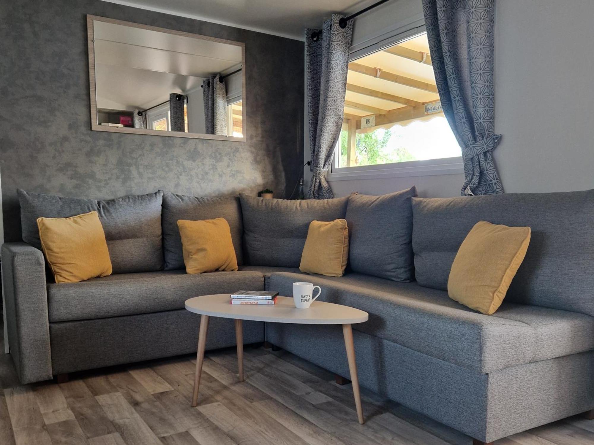Camping La Carabasse Vias-Plage-T4 Climatise,Tout Confort, Emplacement Calme ! Zimmer foto